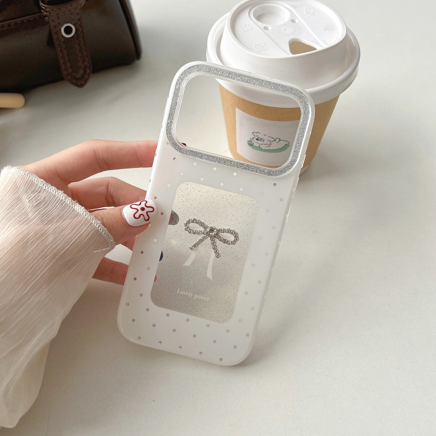 Korean Ins Simple Hollow-out Love Heart Pearl Sparkling Diamond Bow Phone Case for iPhone 17 16 15 14 13 Pro Max Back Cover Fund